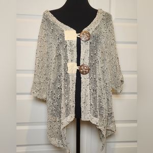 Elegant Cream Knit Women's Top